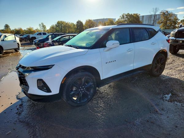 2019 CHEVROLET BLAZER RS — Front 3/4