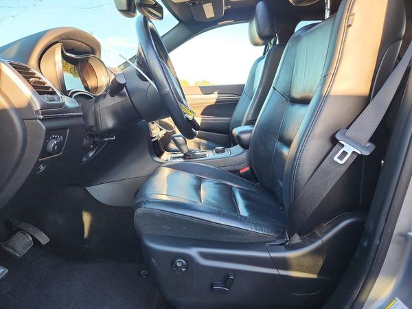 2018 JEEP GRAND CHEROKEE Limited — DENT