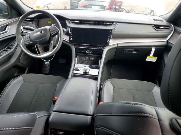 2026 JEEP GRAND CHEROKEE Base, Laredo — CKPT