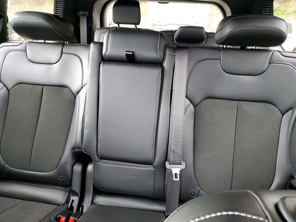 2026 JEEP GRAND CHEROKEE Base, Laredo — SUVN