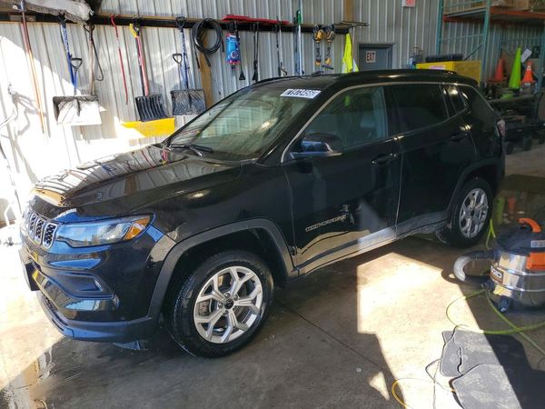 2025 JEEP COMPASS North, Latitude — Front 3/4