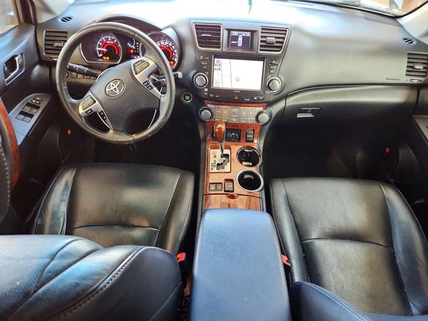 2013 TOYOTA HIGHLANDER Base/Hybrid — CKPT