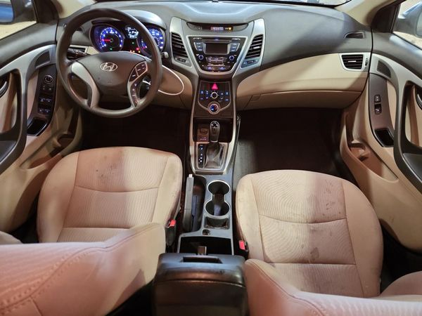 2015 HYUNDAI ELANTRA