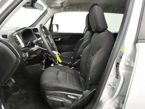 2020 JEEP RENEGADE Latitude, Longitude — DENT