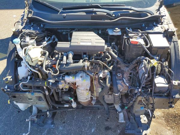 2018 HONDA CRV EX-L/EX-L Navi — Engine bay