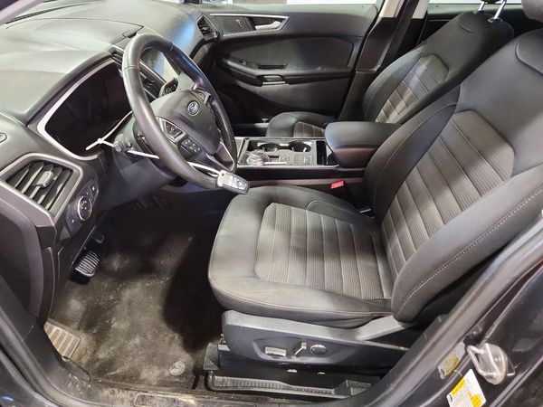 2019 FORD EDGE SEL — DENT