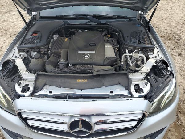 2017 MERCEDES-BENZ E E300 — Engine bay