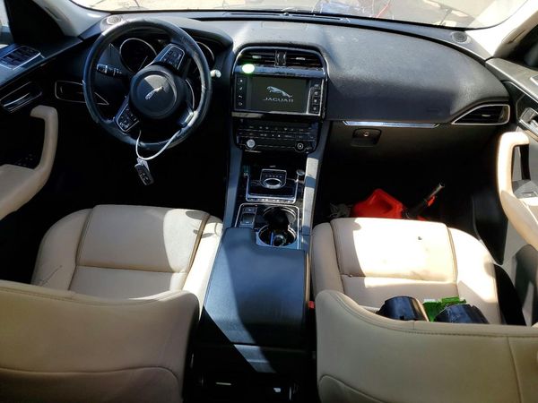 2017 JAGUAR F-PACE Premium — CKPT