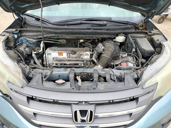2014 HONDA CRV EX — Engine bay