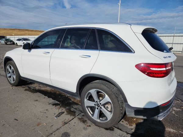 2017 MERCEDES-BENZ GLC GLC300 Base-4M
