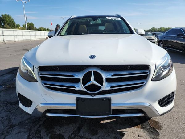 2017 MERCEDES-BENZ GLC GLC300 Base-4M