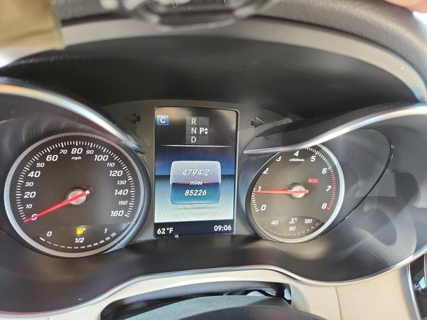 2017 MERCEDES-BENZ GLC GLC300 Base-4M