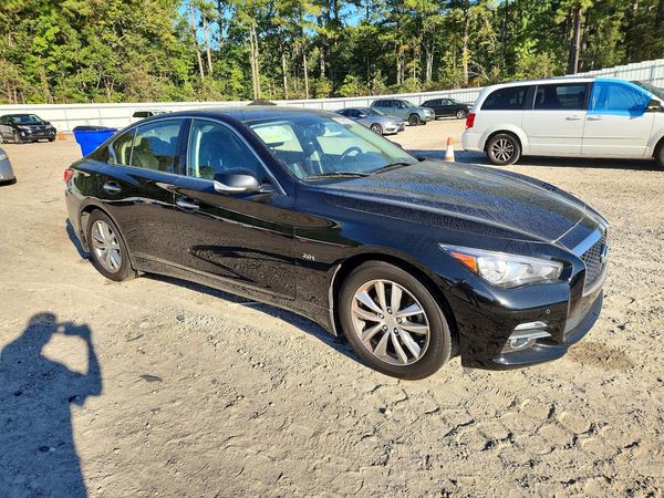 2017 INFINITI Q50 — Passenger 3/4