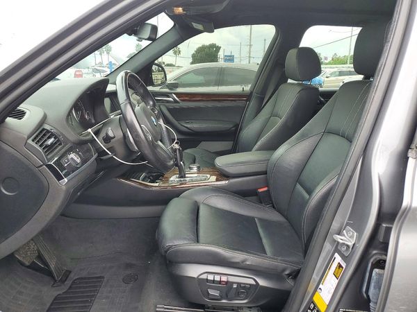 2017 BMW X3 xDrive28i — DENT