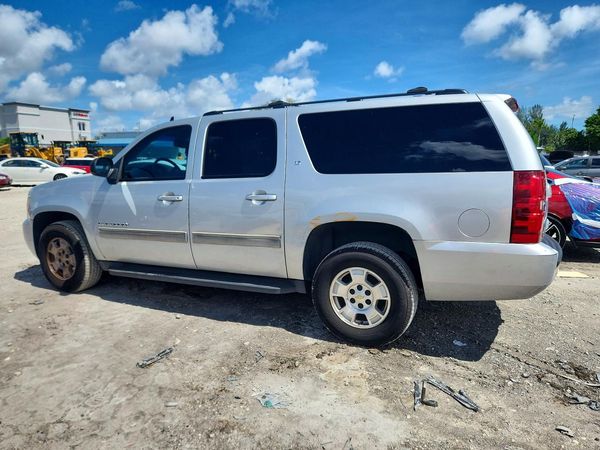 2014 CHEVROLET SUBURBAN LT — DSRA