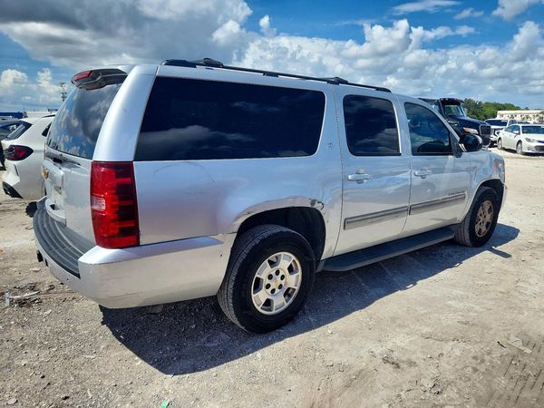 2014 CHEVROLET SUBURBAN LT — PSRA