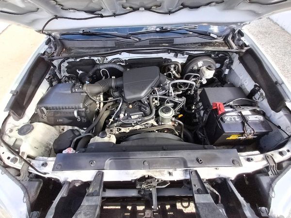 2022 TOYOTA TACOMA SR5 — Engine bay