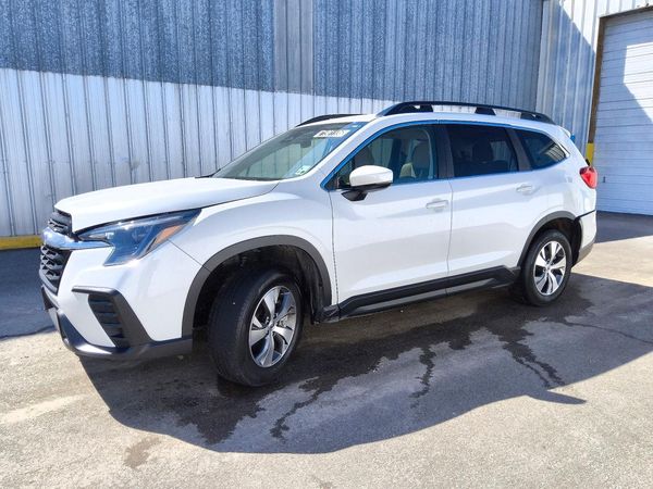 2025 SUBARU ASCENT Premium — Front 3/4