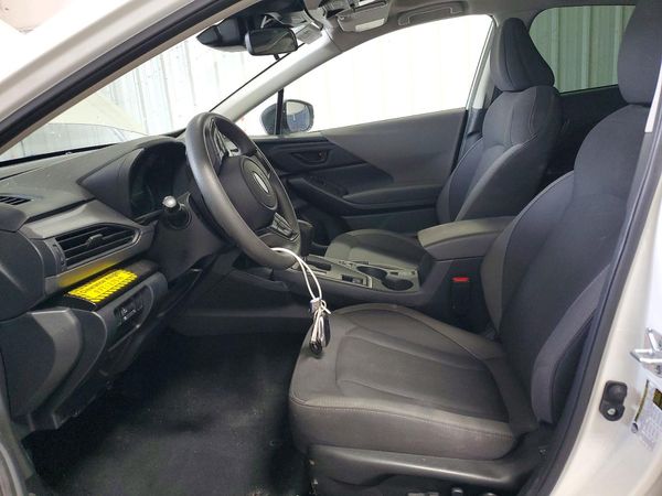 2025 SUBARU CROSSTREK Premium — DENT