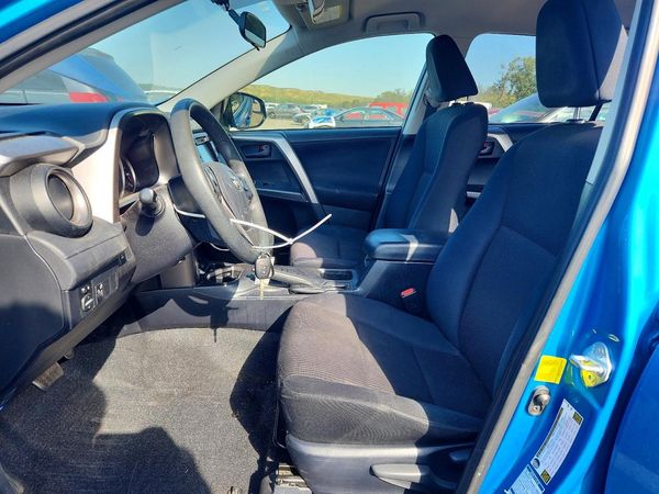2016 TOYOTA RAV4 LE (X Grade) — DENT