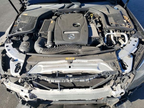 2016 MERCEDES-BENZ C C300 — Engine bay