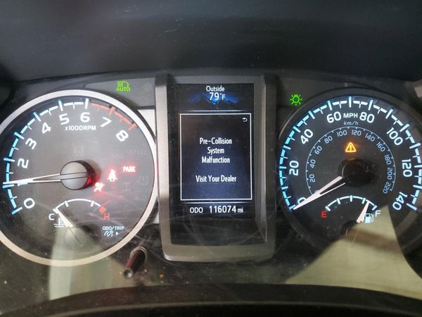 2019 TOYOTA TACOMA DOUBLE CAB SR5