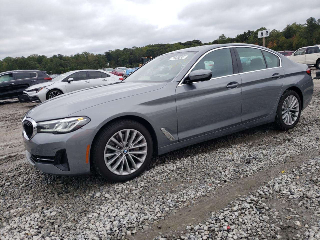 2023 BMW 530