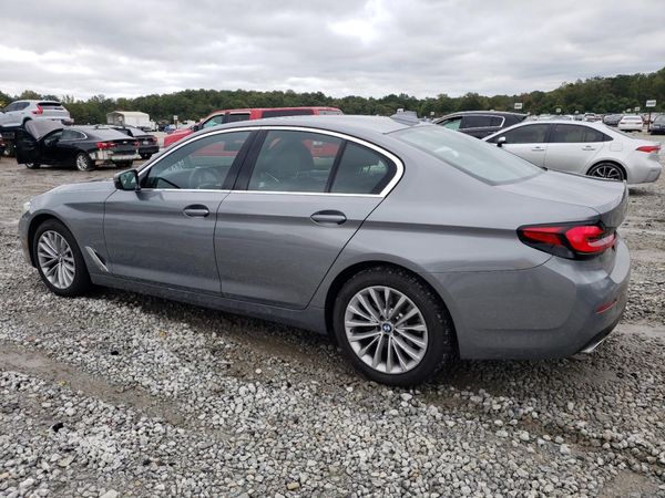 2023 BMW 530