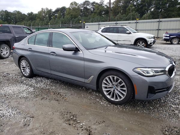 2023 BMW 530