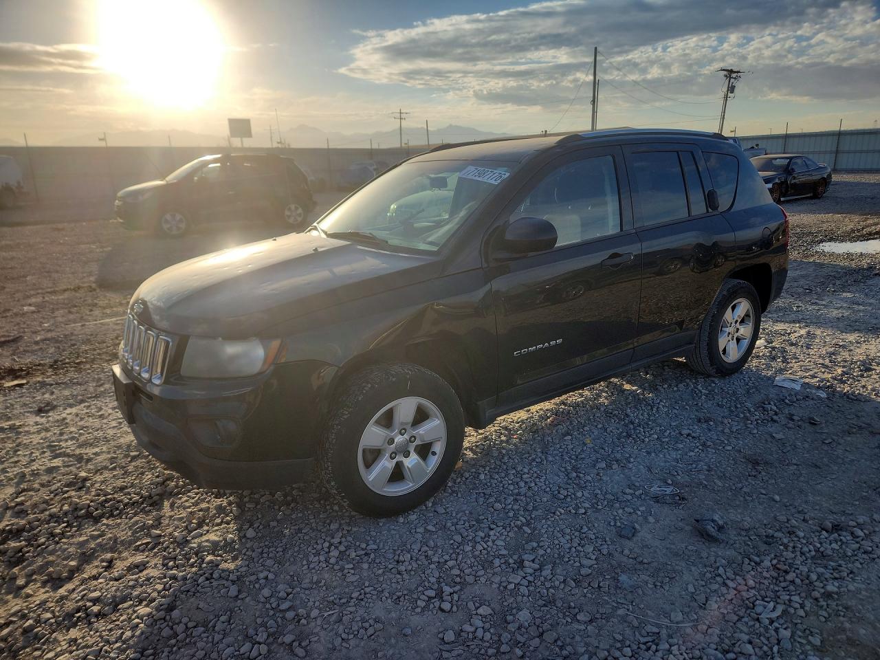 2014 JEEP COMPASS Sport — Front 3/4