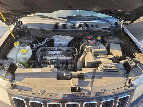 2014 JEEP COMPASS Sport — Engine bay
