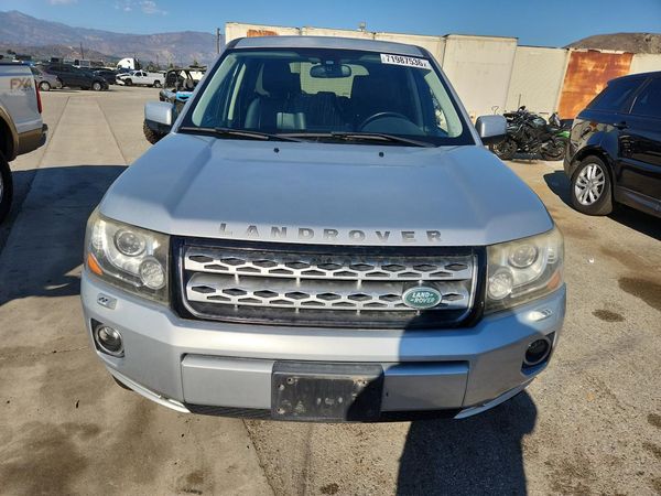 2013 LAND ROVER LR2 HSE — DIRF