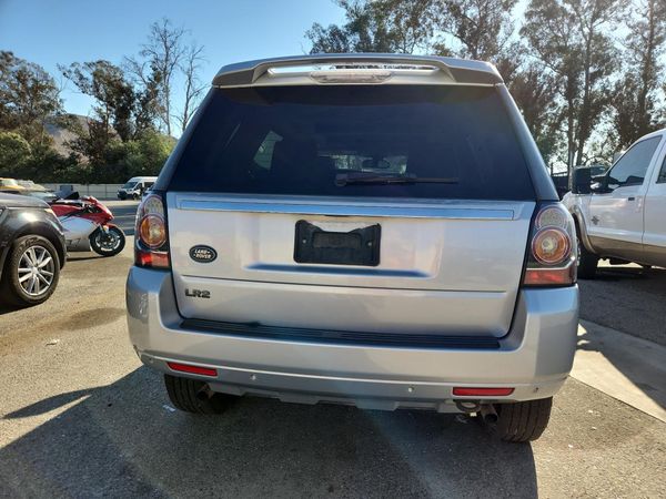 2013 LAND ROVER LR2 HSE — DIRR