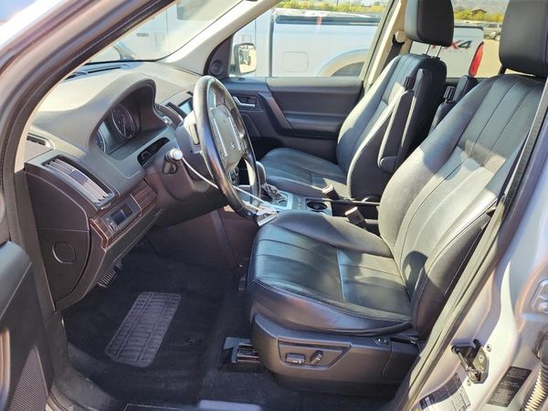 2013 LAND ROVER LR2 HSE — DENT