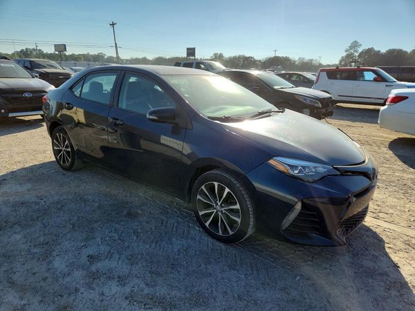 2017 TOYOTA COROLLA — Passenger 3/4