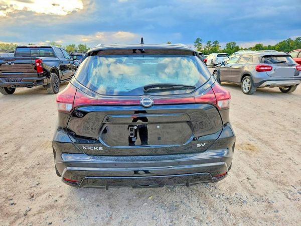 2024 NISSAN KICKS SV — DIRR