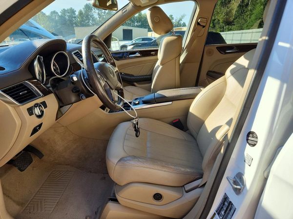 2015 MERCEDES-BENZ GL-CLASS GL450 — DENT