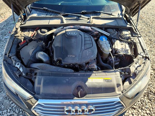 2017 AUDI A4 quattro Premium — Engine bay