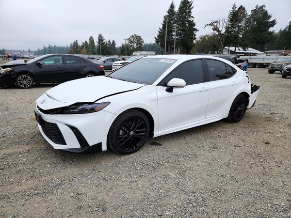 2025 TOYOTA CAMRY — DSFA — Front 3/4