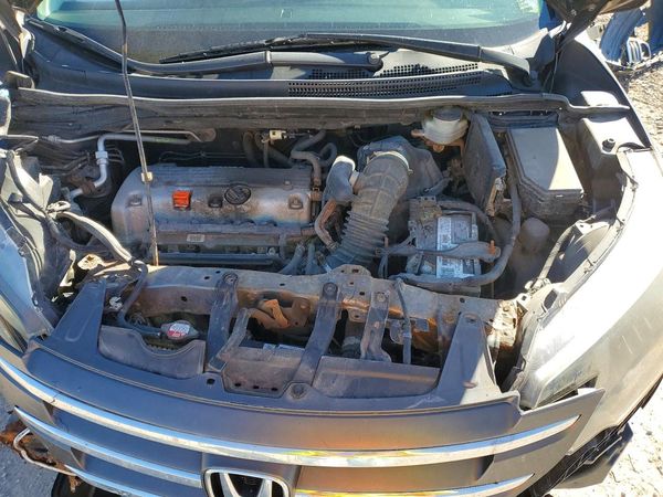 2014 HONDA CRV LX — Engine bay