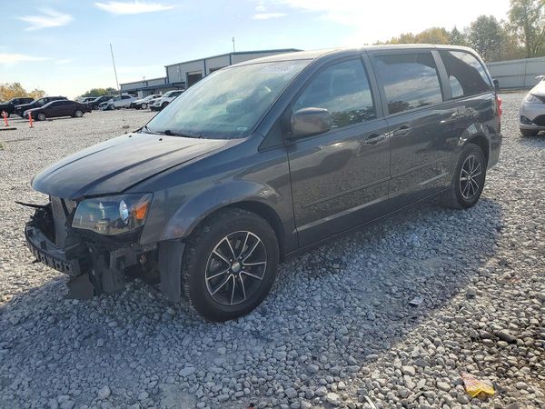 2016 DODGE GRAND CARAVAN SXT — Front 3/4