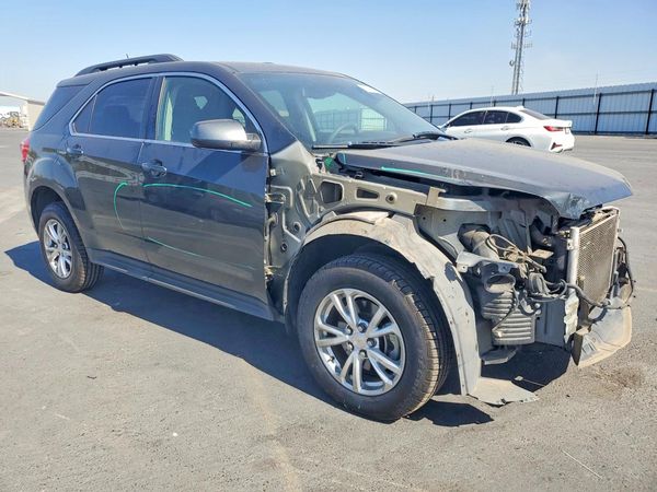 2017 CHEVROLET EQUINOX LT / FL — Passenger 3/4
