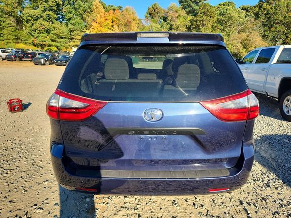 2020 TOYOTA SIENNA D grade — DIRR