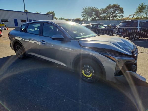 2026 KIA K4 LX, LXS — Passenger 3/4