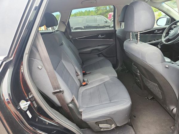 2019 KIA SORENTO L, LX, S