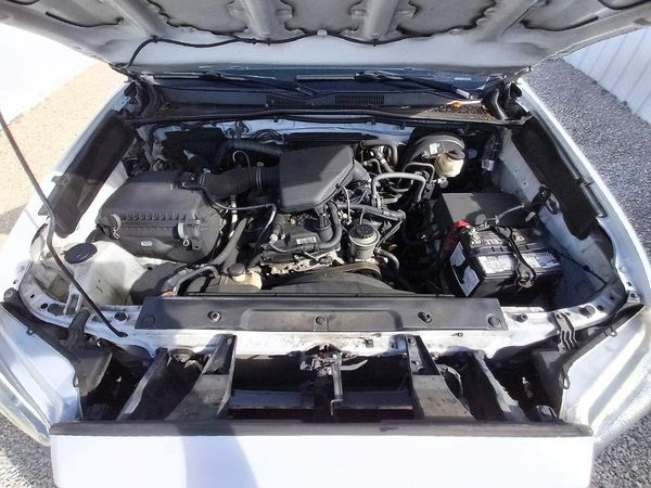 2020 TOYOTA TACOMA SR5 — Engine bay