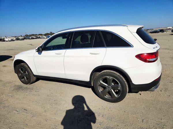 2018 MERCEDES-BENZ GLC GLC300 — DSRA