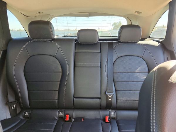 2018 MERCEDES-BENZ GLC GLC300 — SUVN
