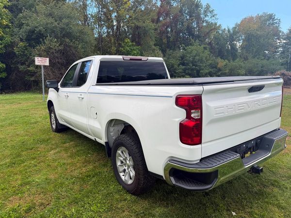 2022 CHEVROLET SILVERADO LT