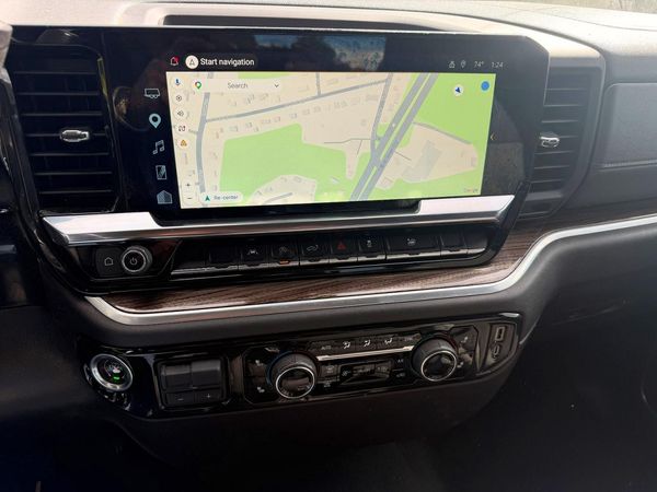 2022 CHEVROLET SILVERADO LT